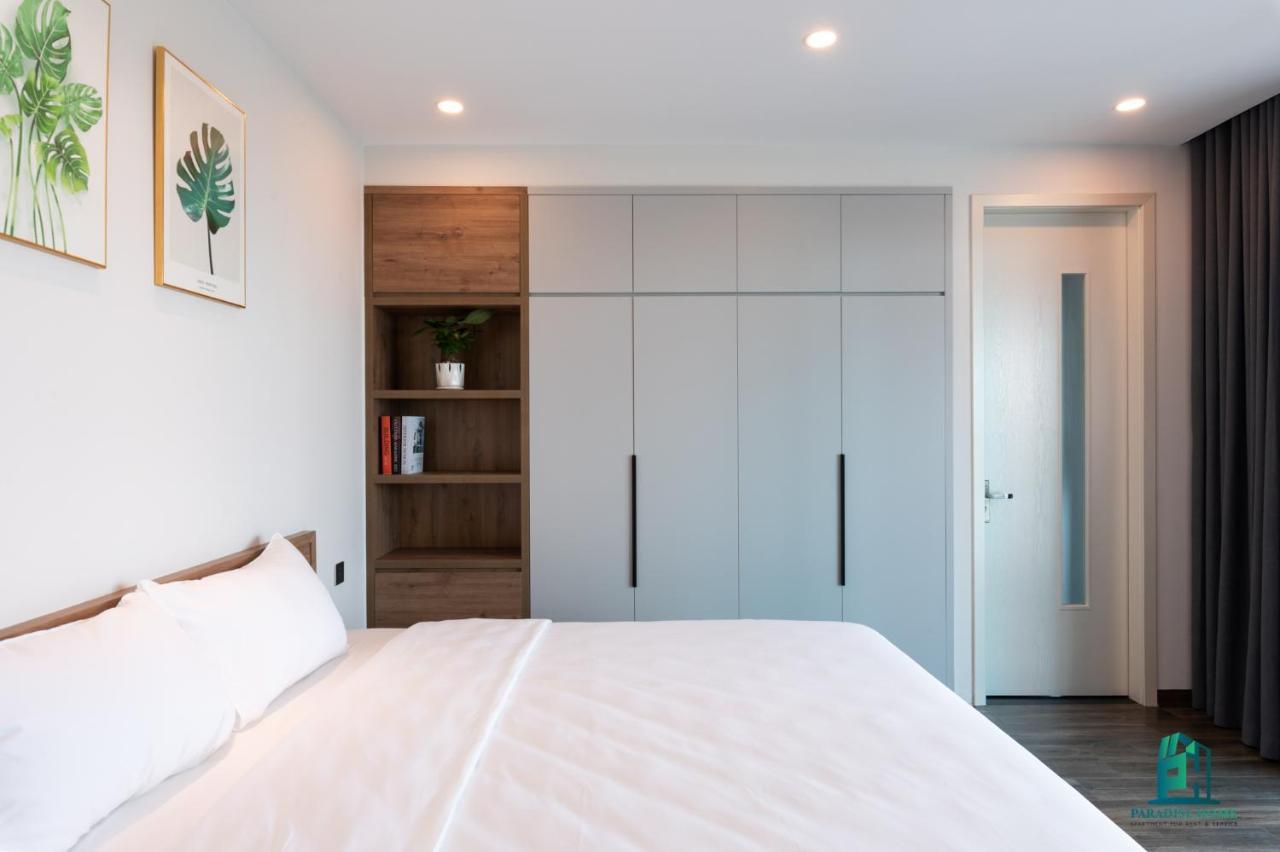 Luxe Paradise 5 Tu Hoa Apartment *
