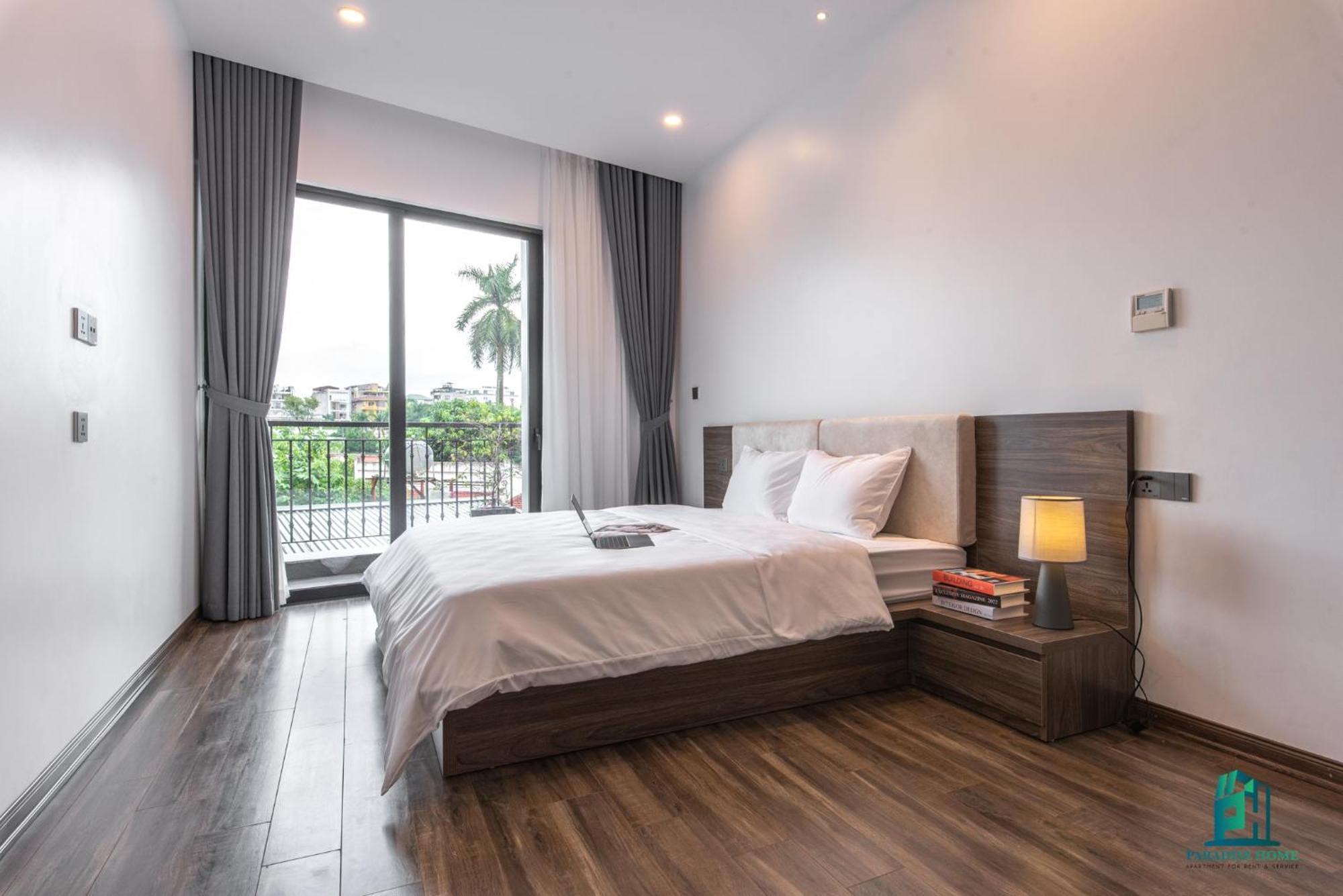 Luxe Paradise 5 Tu Hoa Apartment
