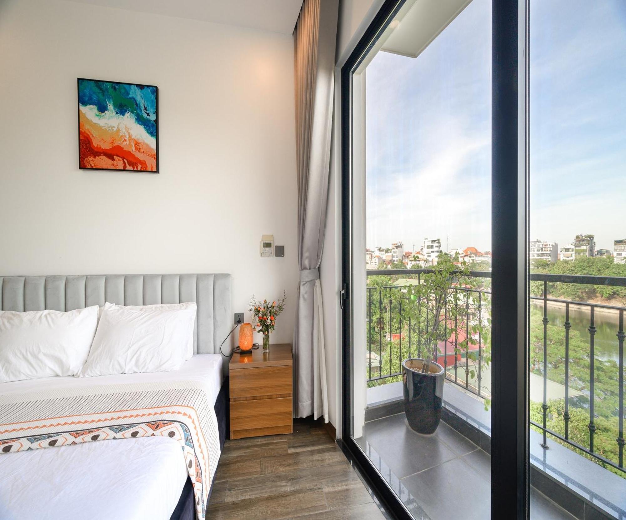 Luxe Paradise 5 Tu Hoa Apartment *