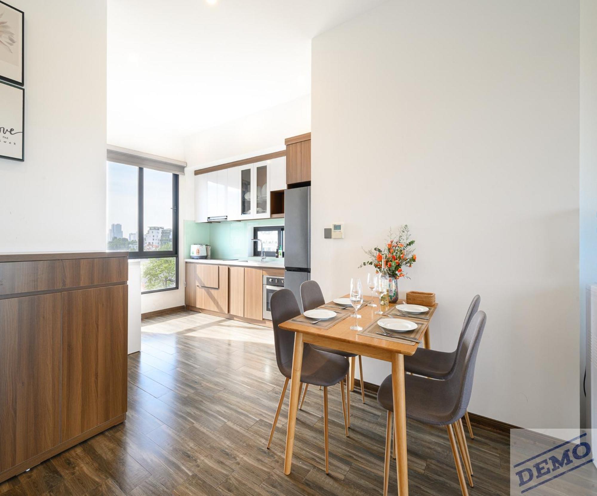 Luxe Paradise 5 Tu Hoa Apartment Hanoi